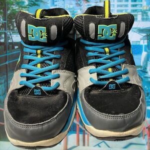 Size 12 Men's DC Versaflex 2 Sneakers